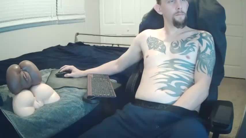 tatted9inches's Live Cam